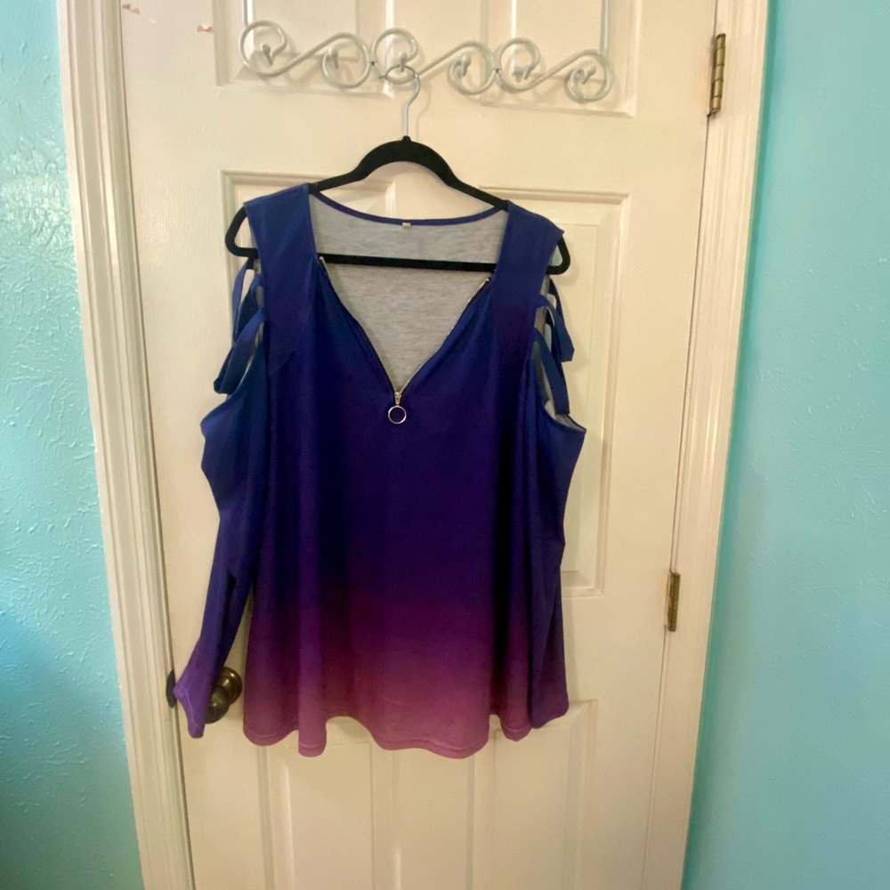 Cold Shoulder Purple Ombré LS Top